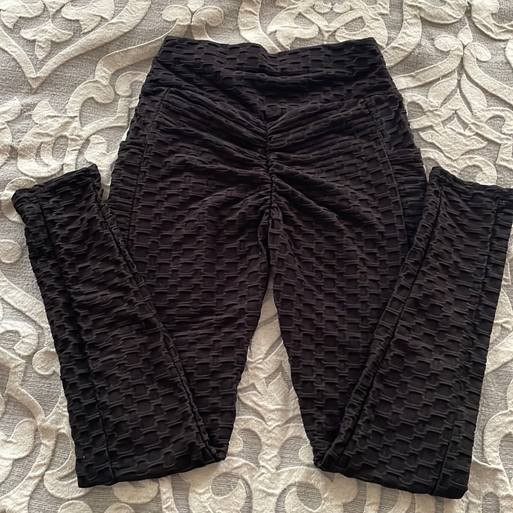 Scrunch booty leggings